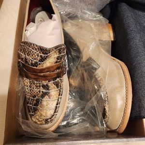 Freebird Chevelle Shoes, Taupe Multi, Size 9M
